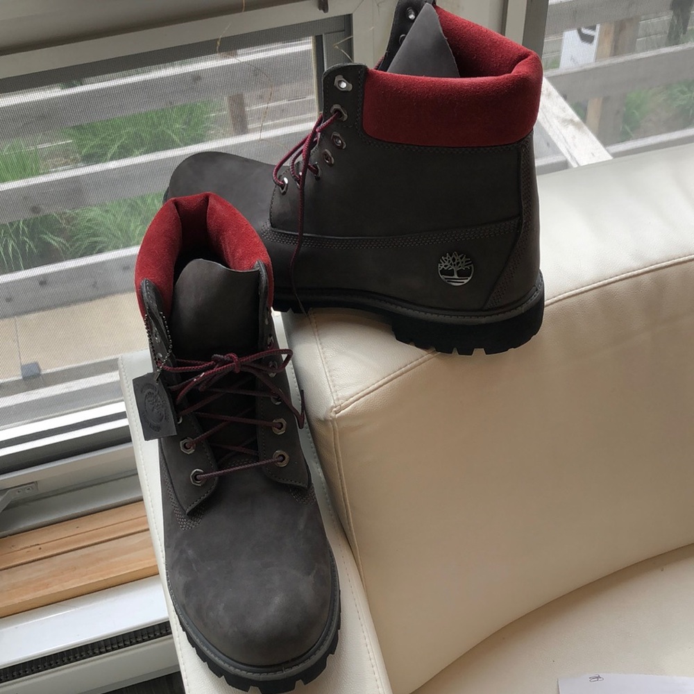 Timberland Men's Gray and Red Boots